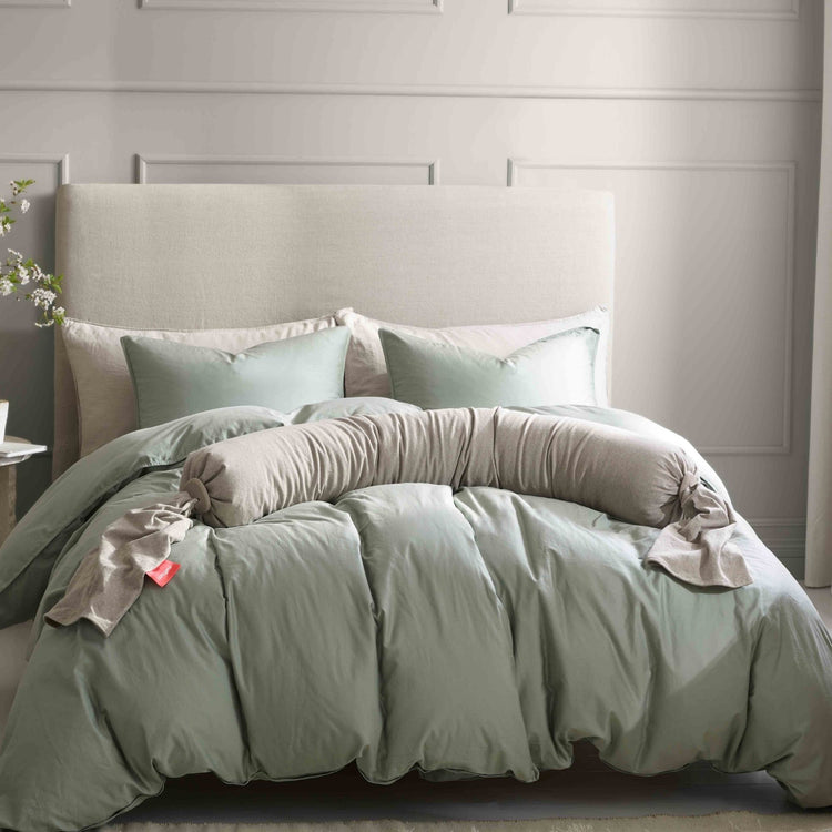 bbhugme pregnancy pillow seashell beige on bed